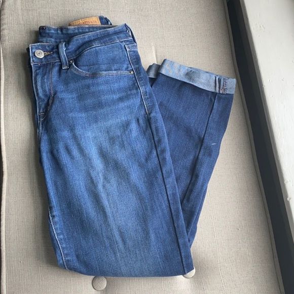 LEVIS CROPPED JEANS - Picture 2 of 3